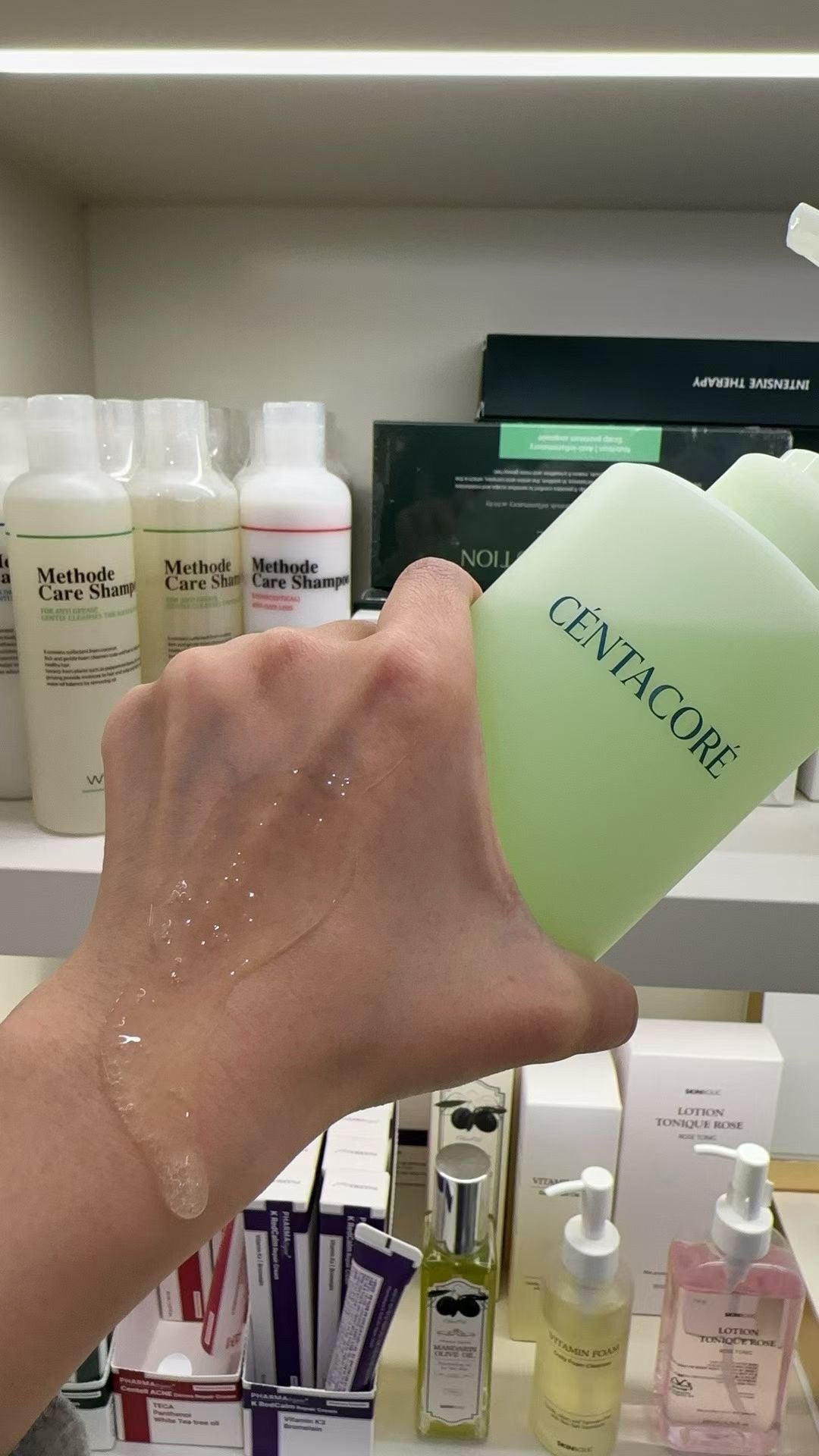 CÉNTACORÉ Green Scent 平衡控油洗髮水（Rebalancing Control Shampoo)