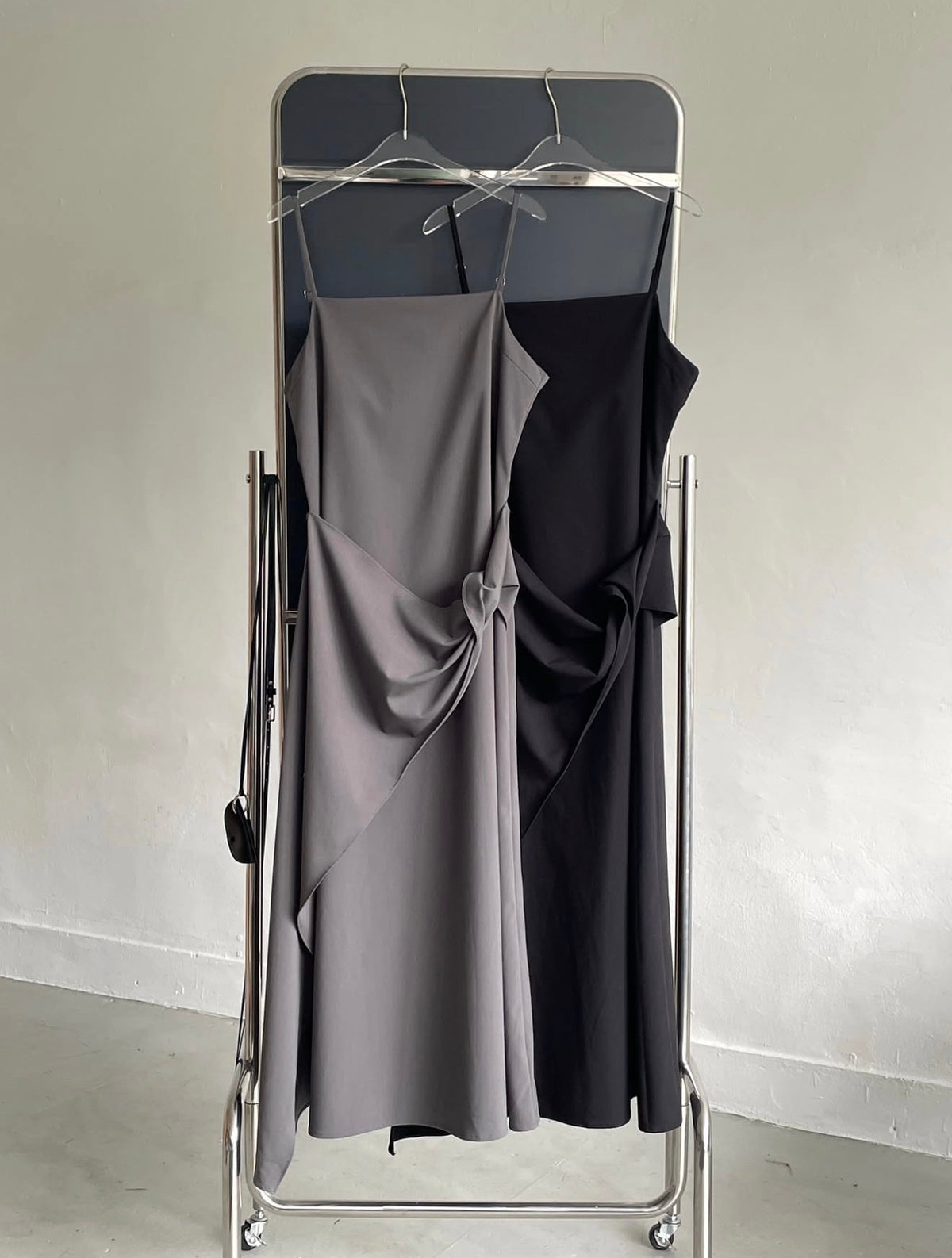 Twisted Sleeveless OPS